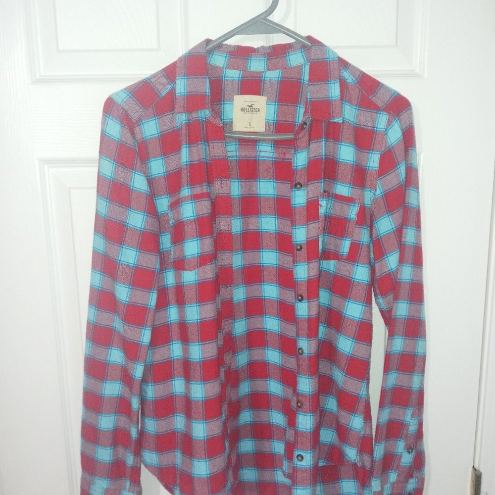 Hollister plaid shirt